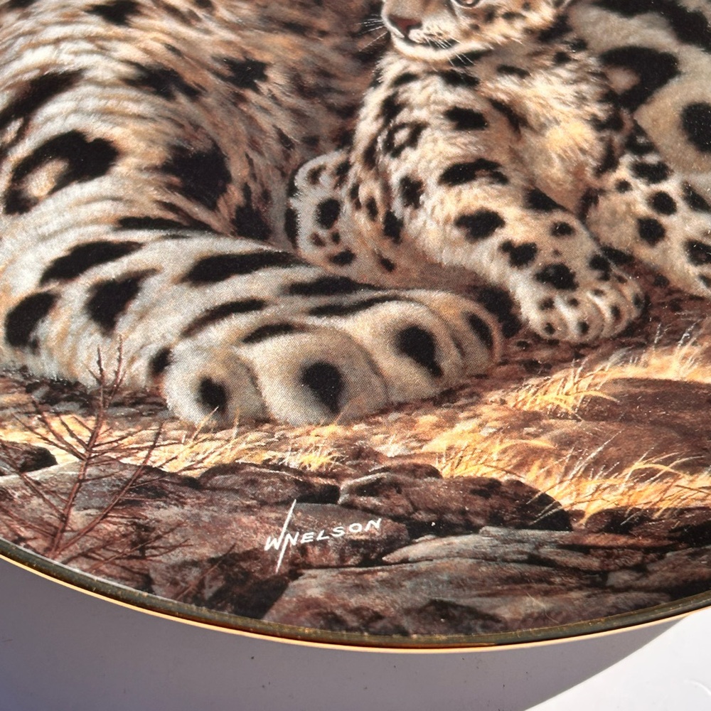 Vtg Decorative Leopard Animal Plate “The Snow Leopard” 1989 Bradex Stored in box - Picture 5 of 7